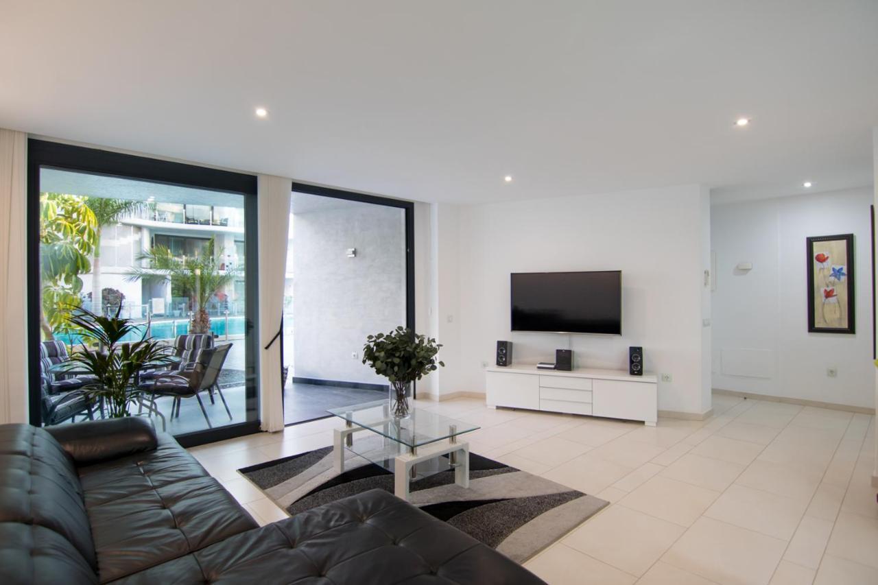 Luxury Apartment, Parking, Terrace, Pool. Arona  Exterior photo